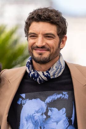 Niels Schneider at the photocall of the film Si Tu Penses Bien Think Good at the 79th International Film Festival in Cannes, France on May 16, 2026 Jacovides Moreau Bestimage Si Tu Penses Bien Think Good photocall at the 79th annual Cannes Film Festival at Palais des Festivals on May 16, 2026 in Cannes, France Cannes France  Copyright: xJACOVIDES-MOREAUx xBESTIMAGExJACOVIDES-MOREAUx xBESTIMAGEx