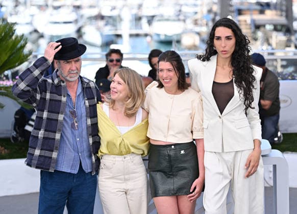 79th Cannes Film Festival: Les Matins merveilleux photocall CANNES, FRANCE - MAY 16: (L to R) French actor Eric Cantona, French actress India Hair, French director, writer and editor Avril Besson and French actress Raya Martigny pose during a photocall for the film Les Matins merveilleux at the 79th edition of the Cannes Film Festival in Cannes, France on May 16, 2026. Mustafa Yalcin Anadolu Cannes France. Editorial use only. Please get in touch for any other usage.  Copyright: x2026xAnadoluxMustafaxYalcinx