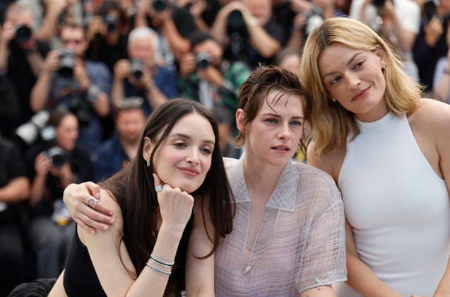 Charlotte Le Bon, Kristen Stewart and Emma Mackey at the Full Phil photocall at the 79th International Film Festival in Cannes, France, May 16, 2026 Jacovides Moreau bestimage Full Phil photocall at the 79th annual Cannes Film Festival at Palais des Festivals on May 16, 2026 in Cannes, France Cannes France  Copyright: xJACOVIDES-MOREAUx xBESTIMAGExJACOVIDES-MOREAUx xBESTIMAGEx