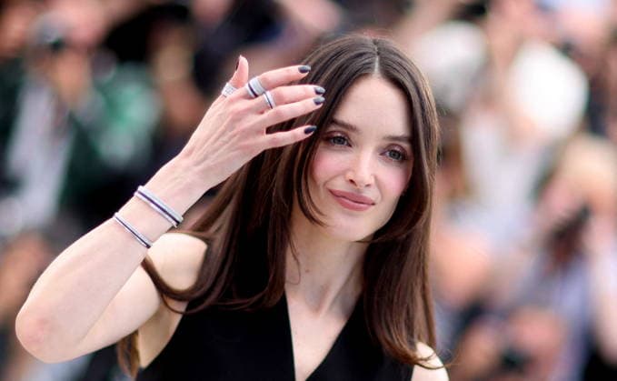 Charlotte Le Bon at the Full Phil photocall at the 79th International Film Festival in Cannes, France, May 16, 2026 Jacovides Moreau bestimage Full Phil photocall at the 79th annual Cannes Film Festival at Palais des Festivals on May 16, 2026 in Cannes, France Cannes France  Copyright: xJACOVIDES-MOREAUx xBESTIMAGExJACOVIDES-MOREAUx xBESTIMAGEx