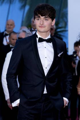 Noah Schnapp Montée des marches du film El Ser Querido lors du 79ème Festival International du Film de Cannes, le 16 mai 2026 Olivier Borde Bestimage Red carpet for The Beloved at the 79th Cannes International Film Festival on May 16, 2026 Cannes France  Copyright: xOLIVIERxBORDEx xBESTIMAGExOLIVIERxBORDEx xBESTIMAGEx