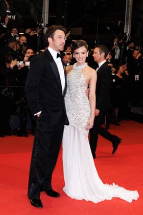 Miles Teller et sa femme Keleigh Sperry Teller Montée des marches du film Paper Tiger lors du 79ème Festival International du Film de Cannes, le 16 mai 2026 Jacovides Moreau Bestimage Red carpet for Paper Tiger at the 79th Cannes International Film Festival on May 16, 2026 Montée des marches du film Paper Tiger lors du 79ème Festival International du Film de Cannes, le 16 mai 2026 Jacovides Moreau Bestimage Red carpet for Paper Tiger at the 79th Cannes International Film Festival on May 16, 2026 Cannes France  Copyright: xJACOVIDES-MOREAUx xBESTIMAGExJACOVIDES-MOREAUx xBESTIMAGEx