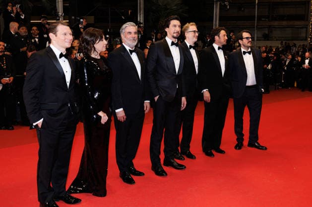 Scott Morris, Raffaella Leone, Anthony Katagas, Adam Driver, James Gray, Miles Teller and Rodrigo Teixeira Montée des marches du film Paper Tiger lors du 79ème Festival International du Film de Cannes, le 16 mai 2026 Jacovides Moreau Bestimage Red carpet for Paper Tiger at the 79th Cannes International Film Festival on May 16, 2026 Montée des marches du film Paper Tiger lors du 79ème Festival International du Film de Cannes, le 16 mai 2026 Jacovides Moreau Bestimage Red carpet for Paper Tiger at the 79th Cannes International Film Festival on May 16, 2026 Cannes France  Copyright: xJACOVIDES-MOREAUx xBESTIMAGExJACOVIDES-MOREAUx xBESTIMAGEx