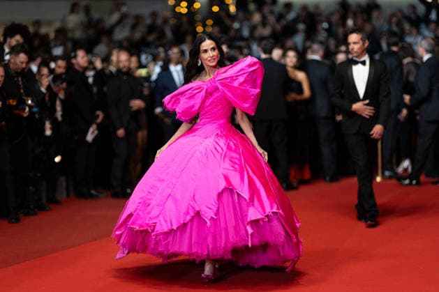 Demi Moore Montée des marches du film Paper Tiger lors du 79ème Festival International du Film de Cannes, le 16 mai 2026 Jacovides Moreau Bestimage Red carpet for Paper Tiger at the 79th Cannes International Film Festival on May 16, 2026 Cannes France  Copyright: xJACOVIDES-MOREAUx xBESTIMAGExJACOVIDES-MOREAUx xBESTIMAGEx