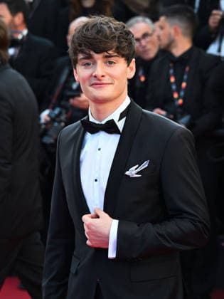 IPA84760585 - Cannes, 79th Cannes Film Festival 2026, evening 5 - red carpet of EL SER QUERIDO (THE BELOVED) Pictured: NOAH SCHNAPP  Copyright: xManuelexMangiarottix xPoolxPhotoxEventsx07x 84760585