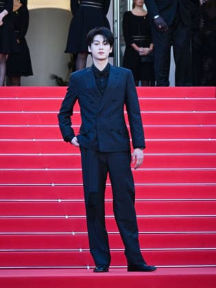 IPA84760748 - Cannes, 79th Cannes Film Festival 2026, evening 5 - red carpet of EL SER QUERIDO (THE BELOVED) Pictured: Tian Xuning  Copyright: xManuelexMangiarottix xPoolxPhotoxEventsx07x 84760748