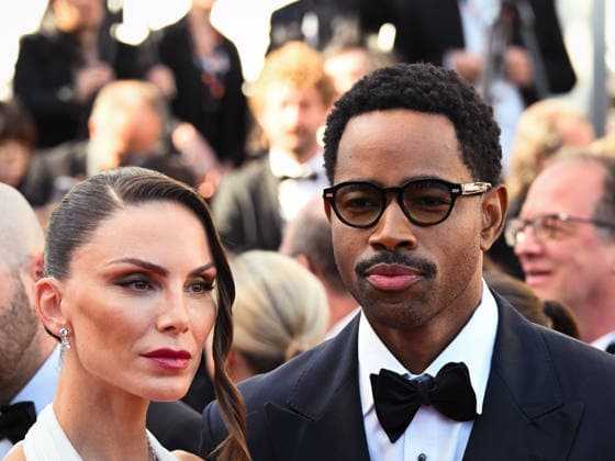 IPA84760761 - Cannes, 79th Cannes Film Festival 2026, evening 5 - red carpet of EL SER QUERIDO (THE BELOVED) Pictured: NINA SENICAR, JAY ELLIS  Copyright: xManuelexMangiarottix xPoolxPhotoxEventsx07x 84760761