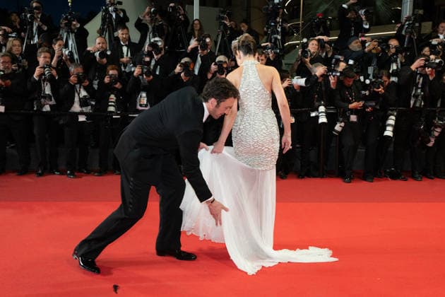Cannes Paper Tiger Red Carpet LZ Miles Teller and Keleigh Sperry Teller attending the Paper Tiger red carpet during the 79th Cannes Film Festival in Cannes, France on May 16, 2026. Photo by Laurent Zabulon ABACAPRESS.COM  Copyright: xZabulonxLaurentx