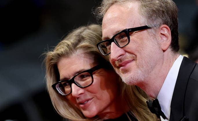James Gray et sa femme Alexandra Dickson Gray Montée des marches du film Paper Tiger lors du 79ème Festival International du Film de Cannes, le 16 mai 2026 Jacovides Moreau Bestimage Red carpet for Paper Tiger at the 79th Cannes International Film Festival on May 16, 2026 Cannes France  Copyright: xJACOVIDES-MOREAUx xBESTIMAGExJACOVIDES-MOREAUx xBESTIMAGEx