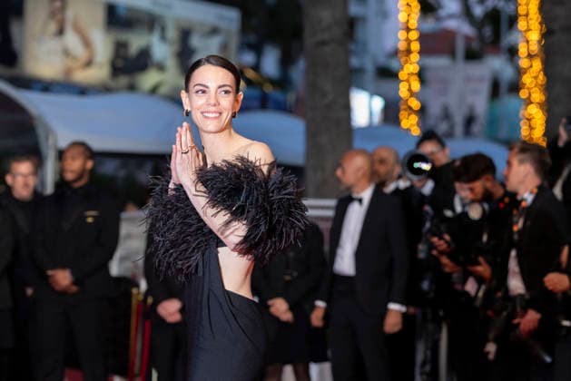 Victoria Luengo Descente des marches du film El Ser Querido lors du 79ème Festival International du Film de Cannes, le 16 mai 2026 Olivier Borde Bestimage People leaving the red carpet for The Beloved at the 79th Cannes International Film Festival on May 16, 2026 Cannes France  Copyright: xOLIVIERxBORDEx xBESTIMAGExOLIVIERxBORDEx xBESTIMAGEx