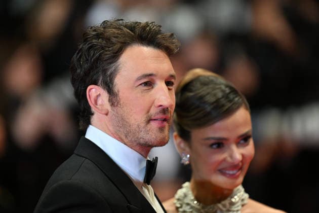 79th Cannes Film Festival: Paper Tiger screening CANNES, FRANCE - MAY 16: US actor Miles Teller (L) and his wife US actress Keleigh Sperry (R) arrive for the screening of the film Paper Tiger at the 79th edition of the Cannes Film Festival in Cannes, France on May 16, 2026. Mustafa Yalcin Anadolu Paris France. Editorial use only. Please get in touch for any other usage.  Copyright: x2026xAnadoluxMustafaxYalcinx