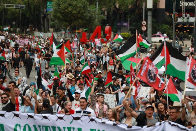 Nakba Day commemoration in Mexico City MEXICO CITY, MEXICO - MAY 16: Pro-Palestinian demonstrators hold Palestinian flags during a rally marking the 78th anniversary of Nakba, in Mexico City, Mexico on May 16, 2026. Daniel Cardenas Anadolu Mexico City Mexico. Editorial use only. Please get in touch for any other usage.  Copyright: x2026xAnadoluxDanielxCardenasx