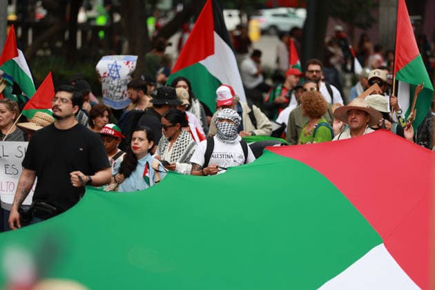 Nakba Day commemoration in Mexico City MEXICO CITY, MEXICO - MAY 16: Pro-Palestinian demonstrators hold Palestinian flags during a rally marking the 78th anniversary of Nakba, in Mexico City, Mexico on May 16, 2026. Daniel Cardenas Anadolu Mexico City Mexico. Editorial use only. Please get in touch for any other usage.  Copyright: x2026xAnadoluxDanielxCardenasx