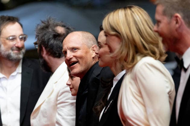 Woody Harrelson Montée des marches du film Full Phil lors du 79ème Festival International du Film de Cannes, le 16 mai 2026 Olivier Borde Bestimage Red carpet for Full Phil at the 79th Cannes International Film Festival on May 16, 2026 Cannes France  Copyright: xOLIVIERxBORDEx xBESTIMAGExOLIVIERxBORDEx xBESTIMAGEx