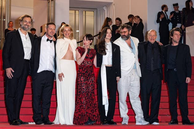 Cannes Full Phil screening NG Quentin Dupieux, Eric Wareheim, Woody Harrelson, Kristen Stewart, Charlotte Le Bon, Emma Mackey, Tim Heidecker and Hugo Selignac attending the ‘Full Phil’ Screening and Red Carpet at Palais Des Festivals in Cannes, France on May 16 2026 as part of the 79th Cannes Film Festival. Photo by Nicolas Genin ABACAPRESS.COM Cannes France  Copyright: xGeninxNicolas ABACAx