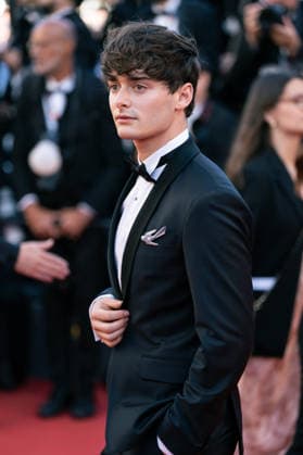 El Ser Querido (The Beloved) Screening - The 79th Annual Cannes Film Festival Noah Schnapp attends the El Ser Querido (The Beloved) screening during the 79th annual Cannes Film Festival at Palais des Festivals on May 16, 2026 in Cannes, France. Cannes France Copyright: xLounisxTiarx _DSC4341