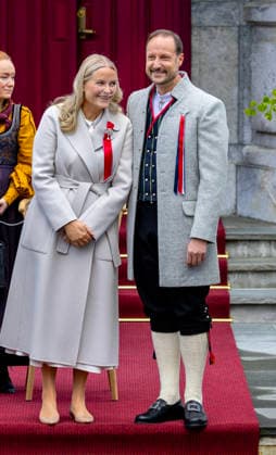 17-05-2026 Skaugum Princess Mette-Marit and Prince Haakon celebrating the national day at the residence in Skaugum in Asker, Norway. Â  Copyright: xPPEx