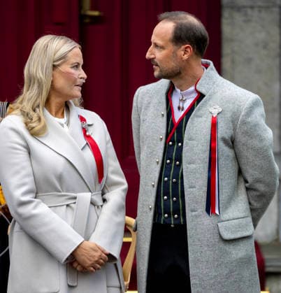17-05-2026 Skaugum Princess Mette-Marit and Prince Haakon celebrating the national day at the residence in Skaugum in Asker, Norway. Â  Copyright: xPPEx