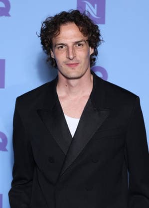 Paul de Saint Sernain au photocall de la soirée Nespresso x GQ lors du 79ème Festival International du Film de Cannes 12 23 mai 2026 , le 16 mai 2026 Denis Guignebourg Bestimage Photocall for the Nespresso x GQ party during the 79th Cannes International Film Festival May 12 23, 2026 , May 16, 2026 Cannes France  Copyright: xDenisxGuignebourgx xBestimagexDenisxGuignebourgx xBestimagex