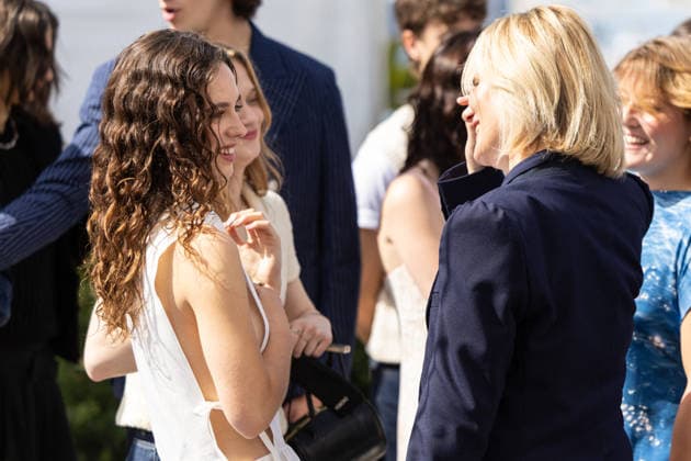 Tess Barthélemy and her mother, director and actress Judith Godrèche at the photocall for Memoire de Fille Un Certain Regard at the 79th Cannes International Film Festival, on May 17th, 2026 Jacovides Moreau Bestimage Photocall for Memoire de Fille Un Certain Regard at the 79th Cannes International Film Festival, on May 17th, 2026 Cannes France  Copyright: xJACOVIDES-MOREAUx xBESTIMAGExJACOVIDES-MOREAUx xBESTIMAGEx