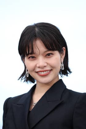 Subete Mayonaka No Koibitotachi (De Toutes Les Nuits, Les Amants All The Lovers In The Night) photocall during the 79th Cannes film Festival Yukino Kishii - Subete Mayonaka No Koibitotachi (De Toutes Les Nuits, Les Amants All The Lovers In The Night) photocall during the 79th Cannes film Festival in Cannes, France on May 17, 2026  Copyright: x Chassery+Courdjix