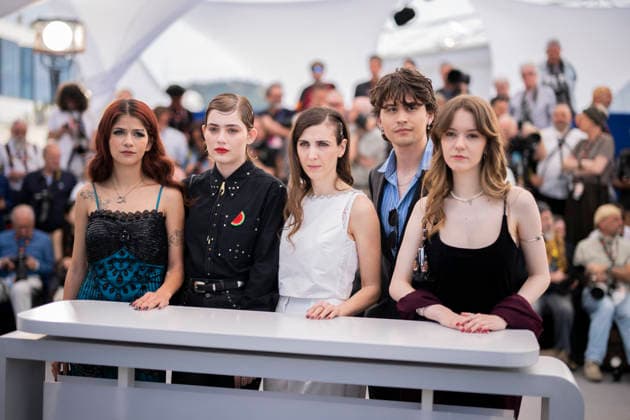 Cannes I ll Be Gone in June Photocall EB Canadian actress and costume designer Bianca Dumais, German actress Naomi Cosma, German director and writer Katharina Rivilis, US actor David Flores and US actress Rebecca Schulz during a photocall of the film I ll Be Gone in June at the 79th edition of the Cannes Film Festival in Cannes, southern France on May 17, 2026. Photo by Eliot Blondet ABACAPRESS.COM Cannes France France  Copyright: xBlondetxEliot ABACAx