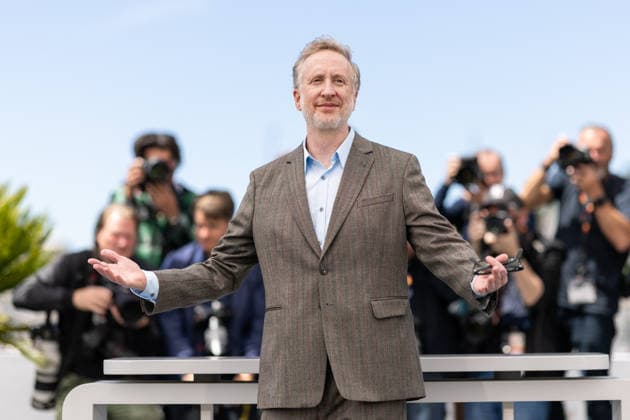 Le réalisateur James Gray au photocall du film Paper Tiger Compétition lors du 79ème Festival International du Film de Cannes 12 23 mai 2026 , le 17 mai 2026 Jacovides Moreau Bestimage Photocall for Paper Tiger Competition at the 79th Cannes International Film Festival, on May 17th, 2026 Cannes France  Copyright: xJACOVIDES-MOREAUx xBESTIMAGExJACOVIDES-MOREAUx xBESTIMAGEx