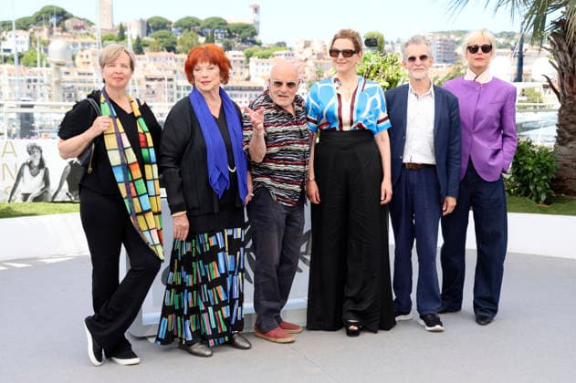 Jenny Erpenbeck, Regina Ziegler, Volker Schlöndorff, Martina Gedeck, Ulrich Matthes and Susanne Wolff at the photocall for the film Heimsuchung Visitation at the Festival de Cannes 2026 79 Cannes International Film Festival at the Palais des Festivals Cannes, 17 05 2026 Foto:xD.xBedrosianx xFuturexImagex heimsuchung_6502