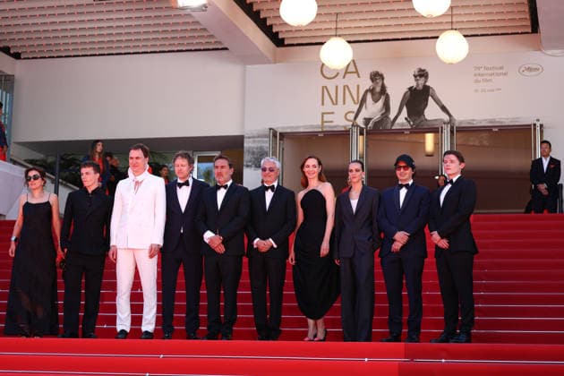 May 17, 2026, Cannes, Cote D azur, France: Cast of whom LAETITIA PANSANEL, FELIX LEFEBVRE, LARS EIDINGER, director LASZLO NEMES, GILLES LELLOUCHE, PATRICK MCDONNELL, LOUISE BOURGOIN, HORTENSE DE GROMARD, OLIVIER DEMANGEL and guest on the red carpet for the screening of MOULIN at the 79th Annual Cannes Film Festival at Palais des Festivals in Cannes, France Cannes France  - ZUMAc179 20260517_zep_c179_051 Copyright: xMickaelxChavetx