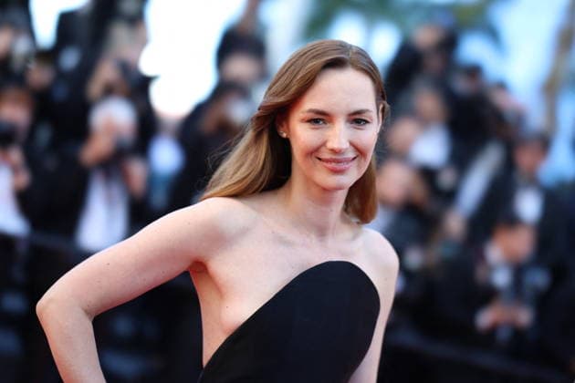Cannes - Moulin Red Carpet Louise Bourgoin at the Moulin screening during the 79th annual Cannes Film Festival at Palais des Festivals on May 17, 2026 in Cannes, France. Photo by Jerome Domine ABACAPRESS.COM Cannes France  Copyright: xDominexJerome ABACAx