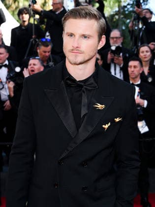 IPA84792940 - Cannes, 79th Cannes Film Festival 2026, Evening 6. Red Carpet film Garance. Pictured: Alexander Ludwig  Copyright: xTerenghi Ipa-Agency.netx xPoolxPhotoxEventsx07x 84792940