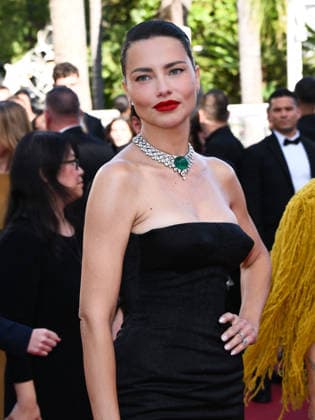 IPA84793540 - Cannes Film Festival 2026, Evening 6. Red Carpet film Garance. In the photo Adriana Lima  Copyright: xAlbertoxTerenghix xPoolxPhotoxEventsx07x 84793540