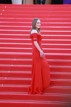 Cannes - Garance Red Carpet Julianne Moore at the Garance screening during the 79th annual Cannes Film Festival at Palais des Festivals on May 17, 2026 in Cannes, France. Photo by Jerome Domine ABACAPRESS.COM Cannes France  Copyright: xDominexJerome ABACAx