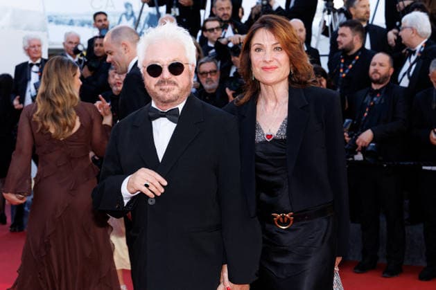 Marc Cerrone et sa femme Jill Montée des marches du film Garance lors du 79ème Festival International du Film de Cannes, le 17 mai 2026 Jacovides Moreau Bestimage Red carpet for Garance at the 79th Cannes International Film Festival on May 17, 2026 Cannes France  Copyright: xJACOVIDES-MOREAUx xBESTIMAGExJACOVIDES-MOREAUx xBESTIMAGEx