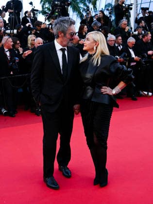 IPA84796819 - Cannes, 79th Cannes Film Festival 2026, Evening 6. Red Carpet film Garance. Pictured: FrÃ dÃ ric Chaudiere, Emmanuelle BÃ art  Copyright: xTerenghi Ipa-Agency.netx xPoolxPhotoxEventsx07x 84796819