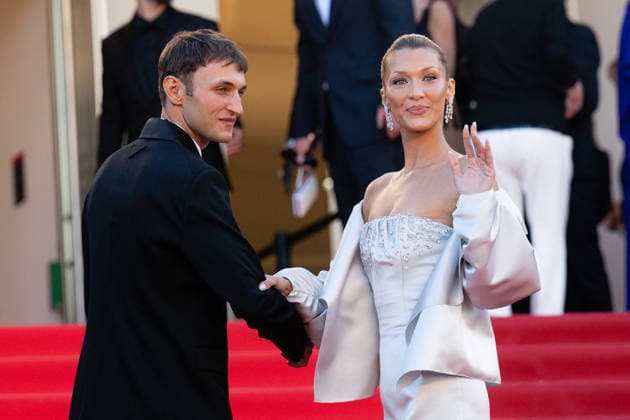 Cannes Garance Red Carpet LZ Anwar Hadid and Bella Hadid attending the Garance red carpet during the 79th Cannes Film Festival in Cannes, France on May 17, 2026. Photo by Laurent Zabulon ABACAPRESS.COM  Copyright: xZabulonxLaurentx
