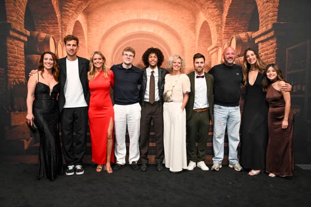 De Mol - Final Antwerpen, 17 05 2026 : De Mol final at Kinepolis . Pix : Russiana , Sarah Loos , Alexy Kilozo , Cast De Mol , 2025 . Credit : Peter De Smedt CC . Antwerpen Belgium  Copyright: xContentxCurationx PeterxDexSmedtx xCCx