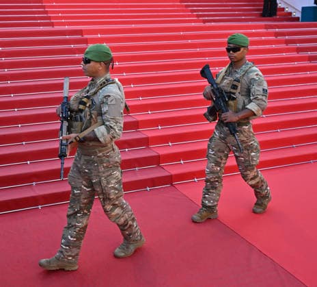 79th Cannes Film Festival: Garance (Another Day) screening CANNES, FRANCE - MAY 17: French army soldiers pictured on the red carpet ahead of the screening of the film Garance (Another Day) at the 79th edition of the Cannes Film Festival in Cannes, France on May 17, 2026. Mustafa Yalcin Anadolu Cannes France. Editorial use only. Please get in touch for any other usage.  Copyright: x2026xAnadoluxMustafaxYalcinx