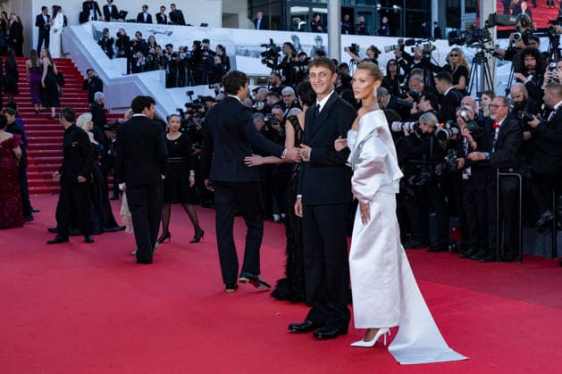 Cannes Garance screening NG Anwar Hadid and Bella Hadid attending the ‘Garance’ Screening and Red Carpet at Palais Des Festivals in Cannes, France on May 17 2026 as part of the 79th Cannes Film Festival. Photo by Nicolas Genin ABACAPRESS.COM Cannes France  Copyright: xGeninxNicolas ABACAx