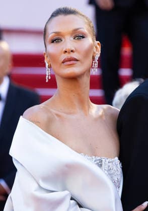 79ème Festival International du Film de Cannes Montée des marches du film Garance 79th International Cannes Film Festival Red Carpet with Garance cast 456269 2026 05 17 Hadid, Bella  Copyright: xIvankaxVoisinx xStarfacex STAR_456269_015