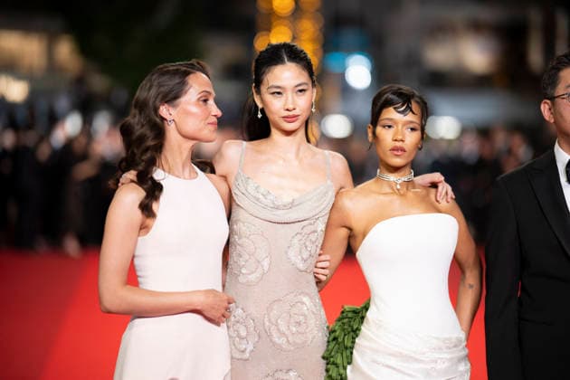 Cannes Hope Red Carpet EB Alicia Vikander, Taylor Russell and Hoyeon Jung attend the Hope screening during the 79th annual Cannes Film Festival at Palais des Festivals on May 17, 2026 in Cannes, France. Photo by Eliot Blondet ABACAPRESS.COM Cannes France France  Copyright: xBlondetxEliot ABACAx