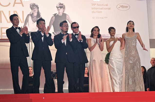 79th Cannes Film Festival: Hope screening CANNES, FRANCE - MAY 17: (L to R) South Korean actor Zo In-Sung, South korean actor Hwang Jung-Min, South Korean director and screenwriter Na Hong-Jin, German actor Michael Fassbender, Swedish actress Alicia Vikander, Canadian actress Taylor Russell and South Korean actress Ho-yeon Jung arrive for the screening of the film Hope at the 79th edition of the Cannes Film Festival in Cannes, France on May 17, 2026. Mustafa Yalcin Anadolu Cannes France. Editorial use only. Please get in touch for any other usage.  Copyright: x2026xAnadoluxMustafaxYalcinx