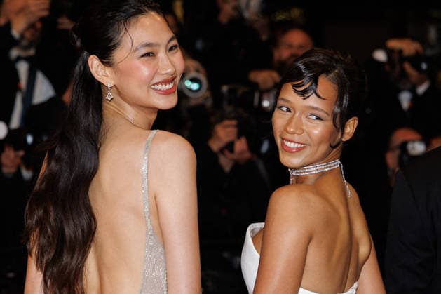 Hoyeon Jung, Taylor Russell Montée des marches du film Hope lors du 79ème Festival International du Film de Cannes, le 17 mai 2026 Jacovides Moreau Bestimage Red carpet for Hope at the 79th Cannes International Film Festival on May 17, 2026 Cannes France  Copyright: xJACOVIDES-MOREAUx xBESTIMAGExJACOVIDES-MOREAUx xBESTIMAGEx