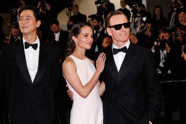 Go Soo, Alicia Vikander, Michael Fassbender Montée des marches du film Hope lors du 79ème Festival International du Film de Cannes, le 17 mai 2026 Jacovides Moreau Bestimage Red carpet for Hope at the 79th Cannes International Film Festival on May 17, 2026 Cannes France  Copyright: xJACOVIDES-MOREAUx xBESTIMAGExJACOVIDES-MOREAUx xBESTIMAGEx