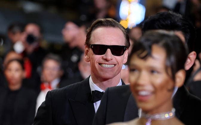 Michael Fassbender Montée des marches du film Hope lors du 79ème Festival International du Film de Cannes, le 17 mai 2026 Jacovides Moreau Bestimage Red carpet for Hope at the 79th Cannes International Film Festival on May 17, 2026 Cannes France  Copyright: xJACOVIDES-MOREAUx xBESTIMAGExJACOVIDES-MOREAUx xBESTIMAGEx