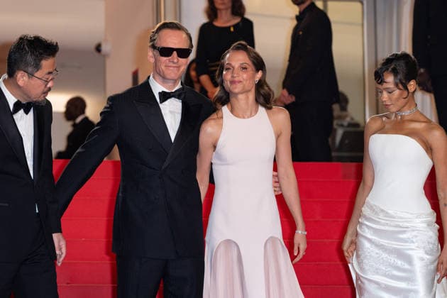 Cannes Hope screening NG Go Soo, Hwang Jeong-min, Na Hong-jin, Michael Fassbender, Alicia Vikander, Taylor Russell and Hoyeon Jung attending the ‘Hope’ Screening and Red Carpet at Palais Des Festivals in Cannes, France on May 17 2026 as part of the 79th Cannes Film Festival. Photo by Nicolas Genin ABACAPRESS.COM Cannes France  Copyright: xGeninxNicolas ABACAx