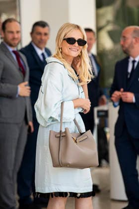79th Cannes Film Festival People 17 May Martinez Hotel - Cannes, France Isabella Ferrari 79th Cannes Film Festival People 17 May Martinez Hotel - Cannes, France 17th May 2026 SGPItalia id 134688_069 *Not Exclusive  Copyright: xSGP