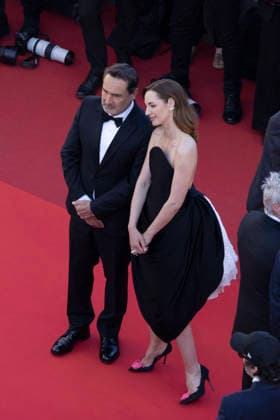 Gilles Lellouche, Louise Bourgoin Montée des marches du film Moulin lors du 79ème Festival International du Film de Cannes, le 17 mai 2026 Camilla Canalini Bestimage Red carpet for Moulin at the 79th Cannes International Film Festival on May 17, 2026 Cannes France  Copyright: xCamillaxCanalinix xBestimagexCamillaxCanalinix xBestimagex