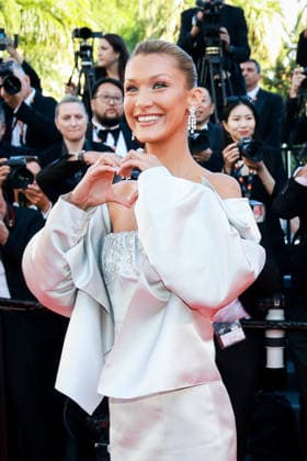 79ème Festival International du Film de Cannes Montee Garance 79th International Cannes Film Festival Red Carpet Garance with 456277 2026 05 17 Hadid, Bella  Copyright: xLionelxGuericolas MPPx STAR_456277_160