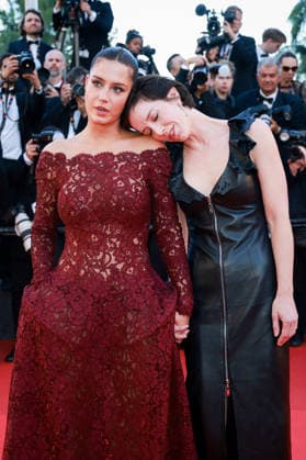 79ème Festival International du Film de Cannes Montee Garance 79th International Cannes Film Festival Red Carpet Garance with 456277 2026 05 17 Exarchopoulos, Adèle Giraudeau, Sara  Copyright: xLionelxGuericolas MPPx STAR_456277_183